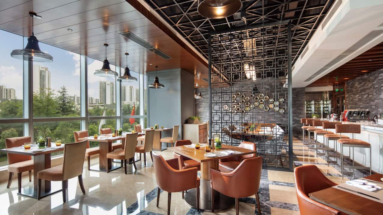 hilton honors customer service