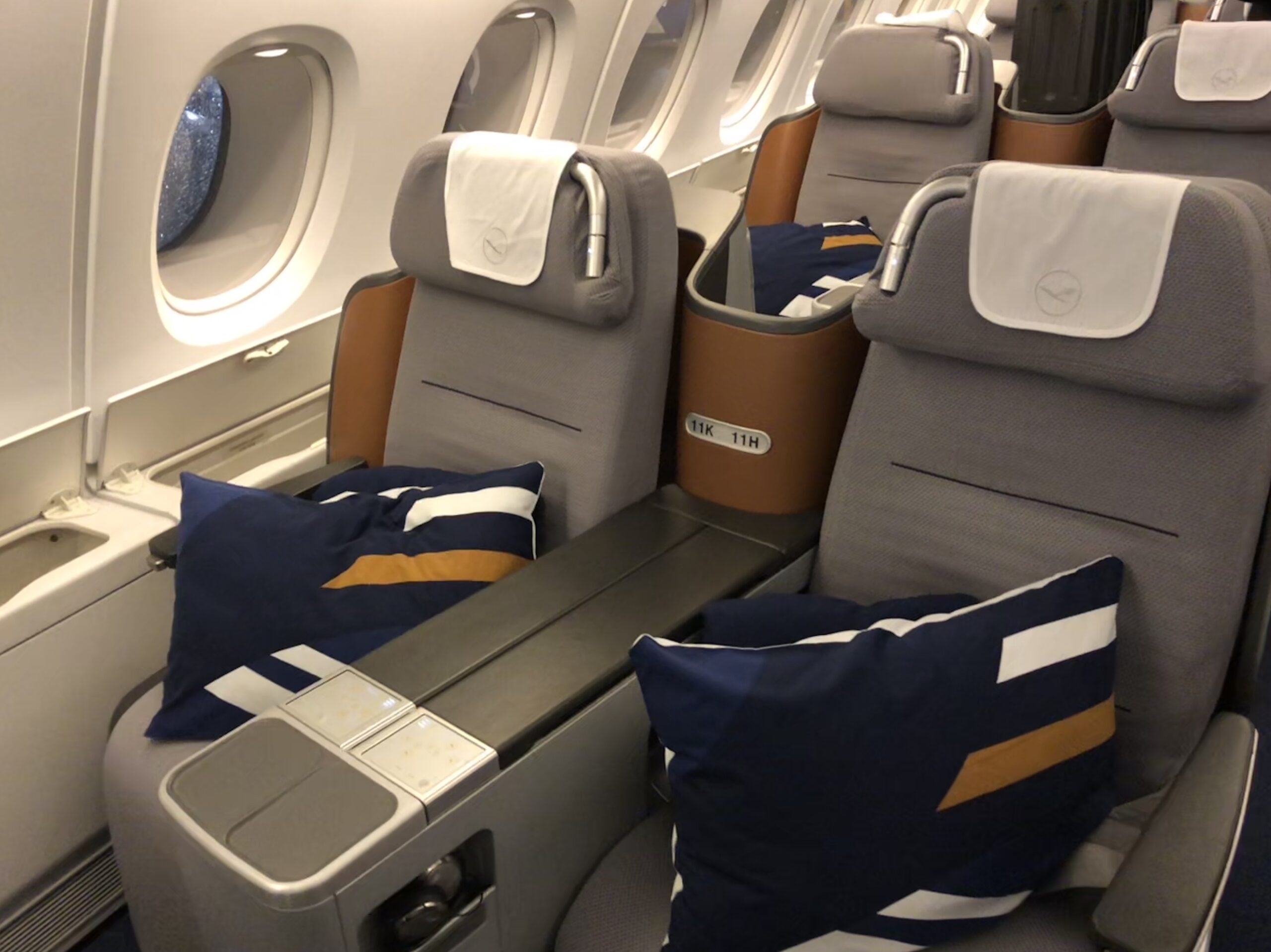 Luxury Redefined: Lufthansa Airlines Business Class Experience