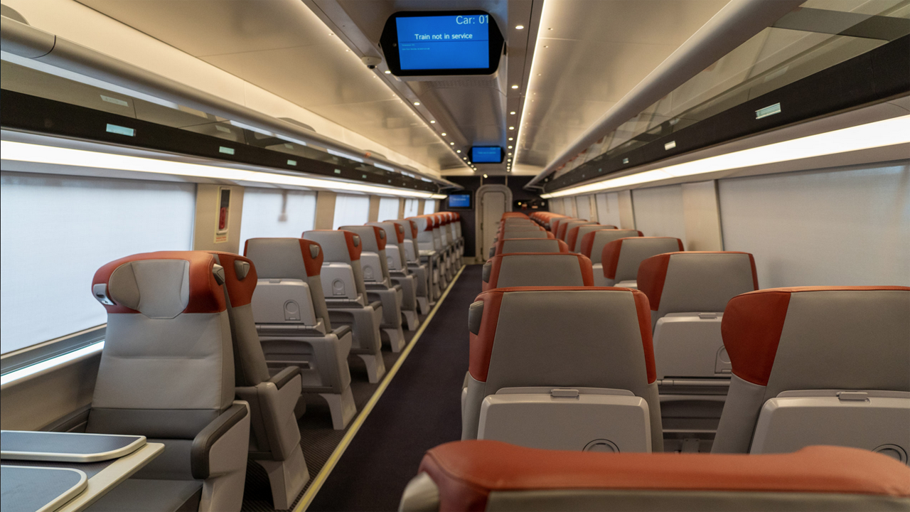 amtrak business class